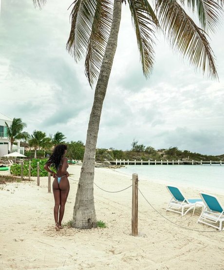 Misskellykel pretty actress photo