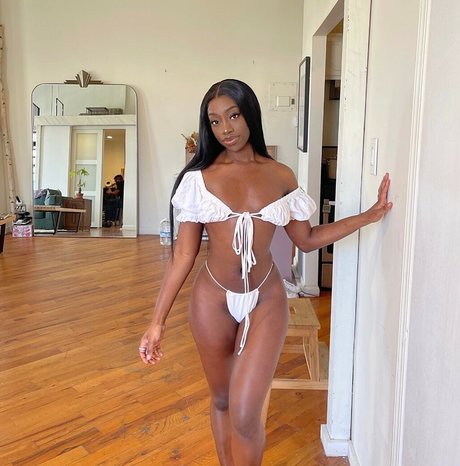 big areolas onlyfans free images