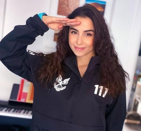 Kurolily adult actress img