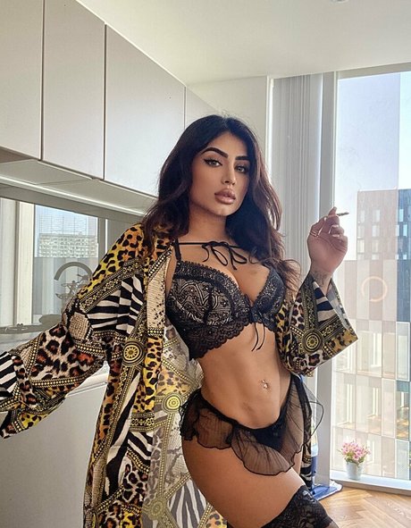 so petrov exclusive star pics