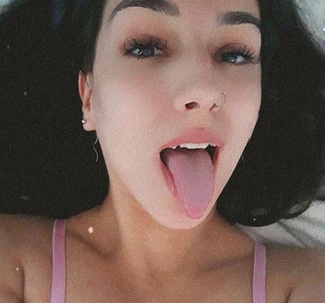 wendy ferrow pornstar beautiful pics