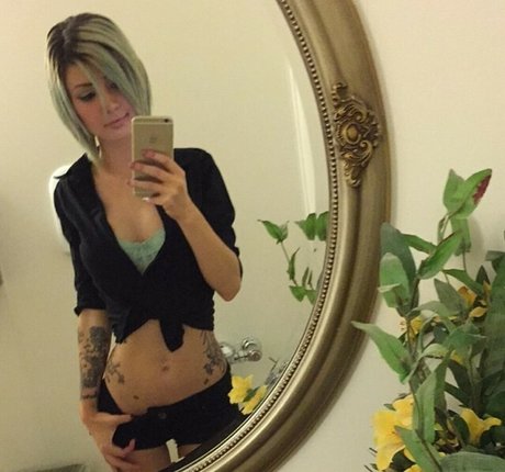 Sasha Pain model perfect photos