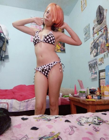 asian cheerleader onlyfans art naked photos