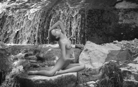 Saju90 nude actress img