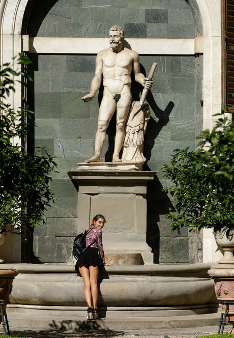 Auromineo high quality model pic