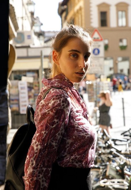 Auromineo erotic pornstar pics