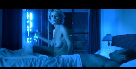 Isabella Ferrari hd actress archive