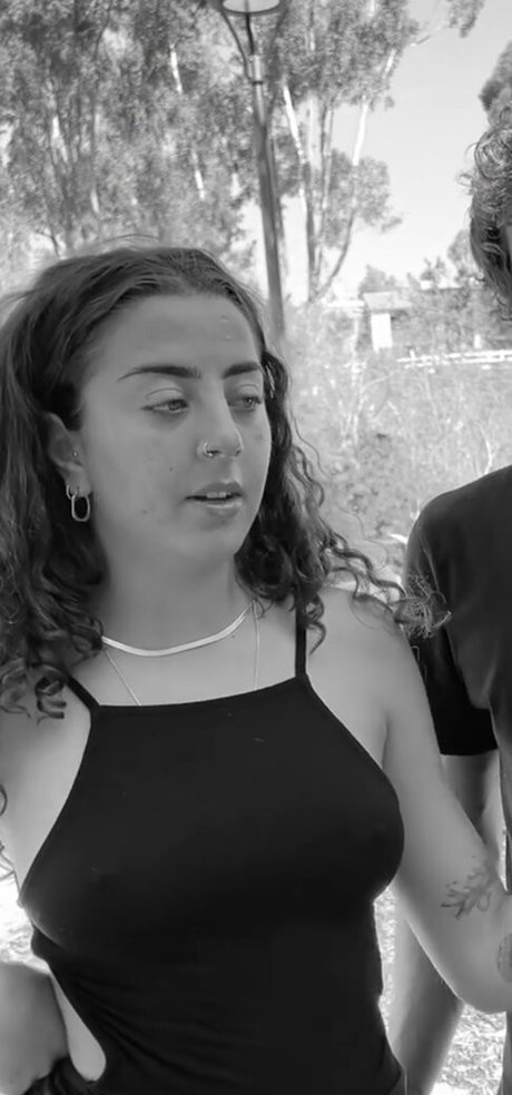 Eda Atilla hot model pictures