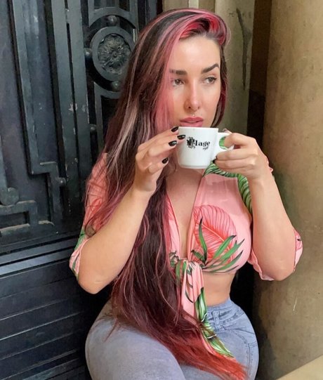 Faby Mendes model best photo