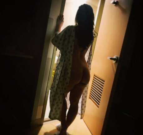 Pinksunstory naked actress picture