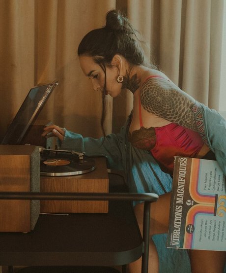 Tatiana Shmaylyuk pornstar erotic picture