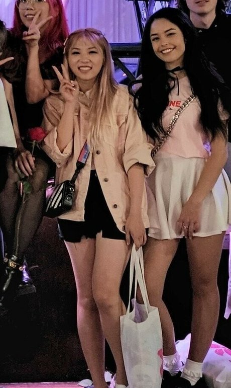 Yvonneflinetv model nudes galleries