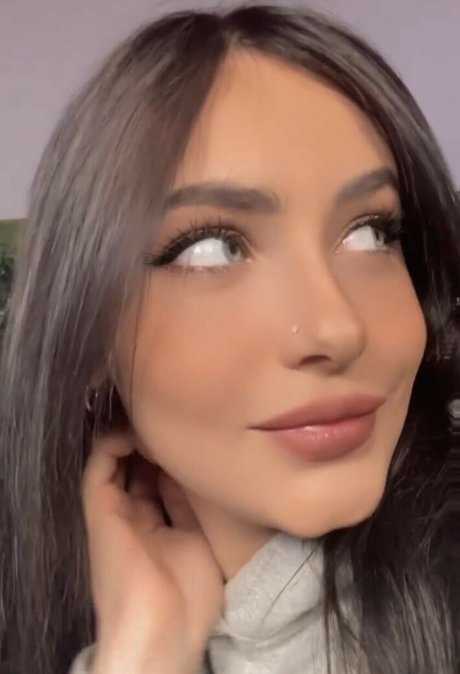 MarieMoone pornographic star gallery