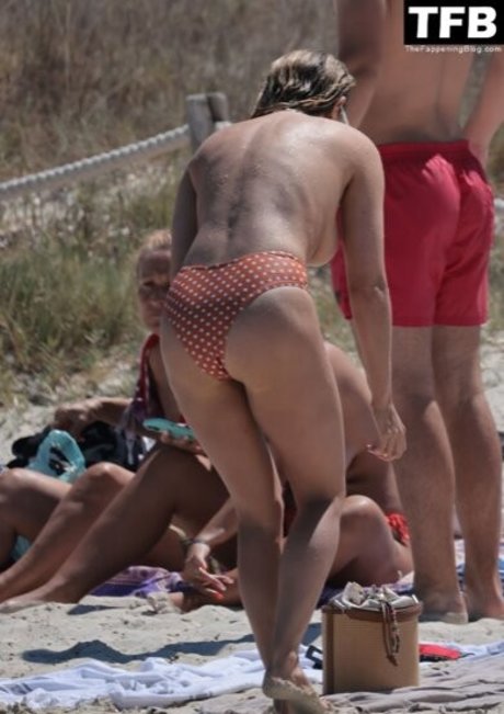 Sophie Hermann model xxx picture