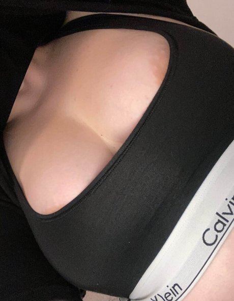 geemae model naked gallery