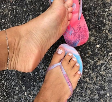 brendafeetfc pornstar hot photo