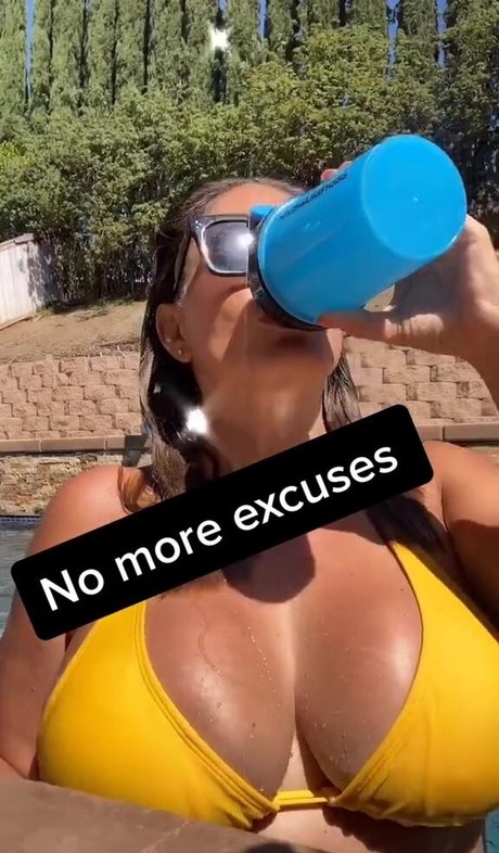 kalif0m177 sexy actress photos