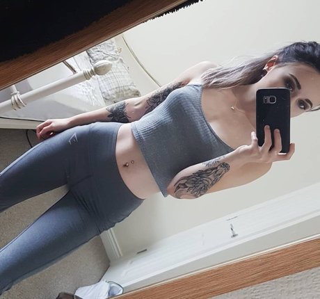 Lunar xo naked star galleries