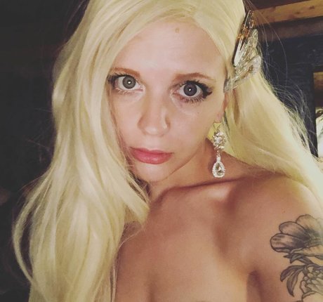 cute anal onlyfans hot naked galleries