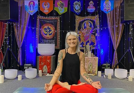 Lilveganslut_ sexy model picture