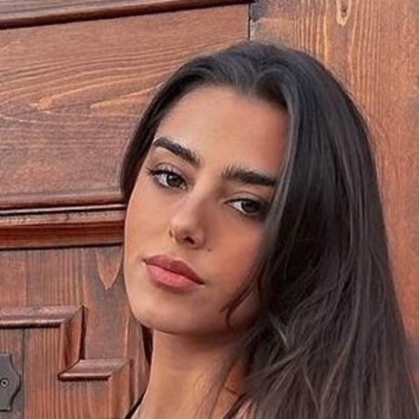 Valeria Conca exclusive actress pictures