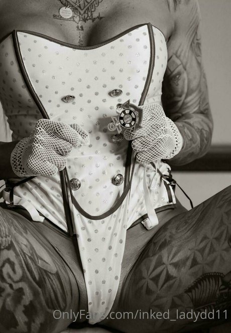 Inked ladydd11 xxx star img