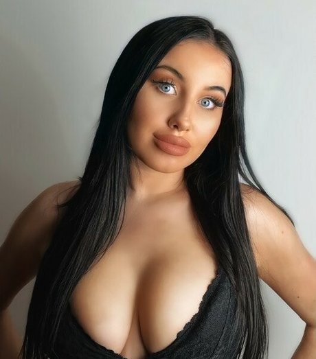 Kate Patterson star high quality photo