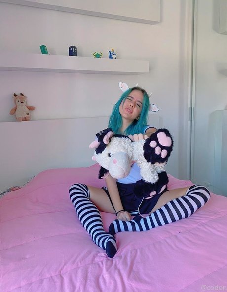 codon sg model free photo