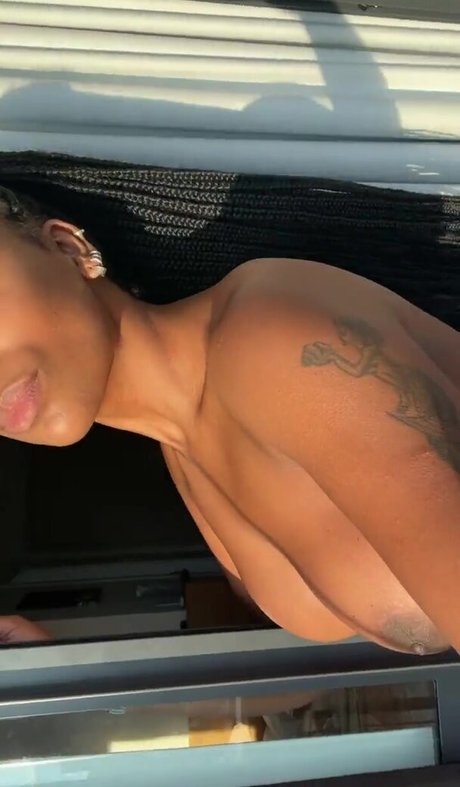 Flavi Sousa pornstar hot image