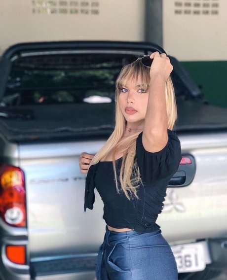 Novais 052 hd pornstar photo