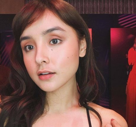 glasses onlyfans beautiful xxx pics