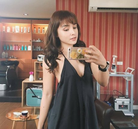 Sarah Carlos best actress photo