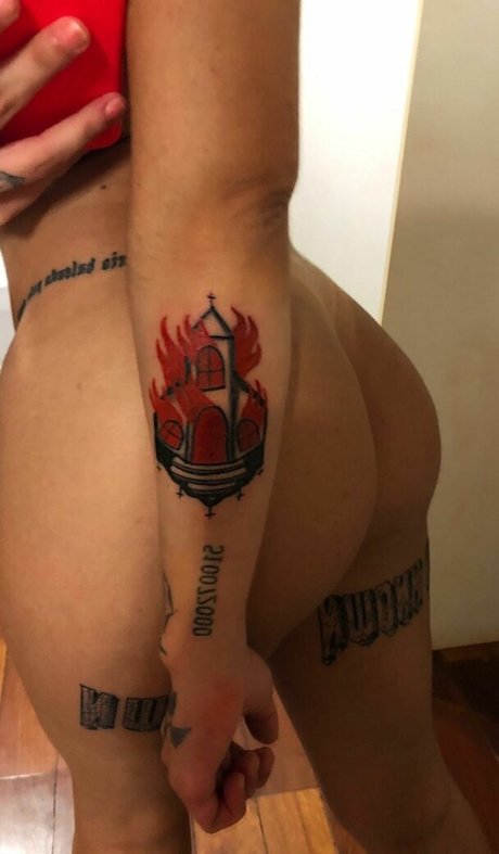 Attlanta8 exclusive actress photos