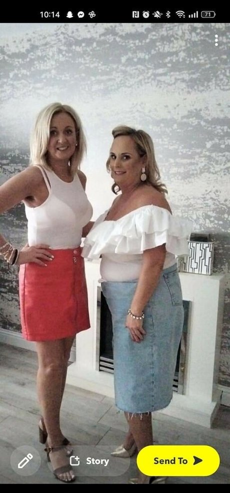 college girl onlyfans naked images