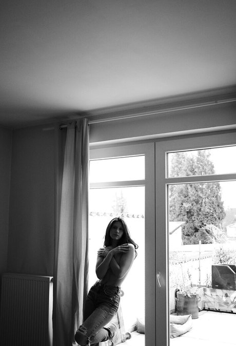 Luisaehl art actress galleries