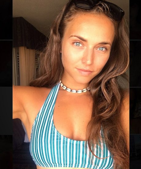 Charis Lister actress galleries