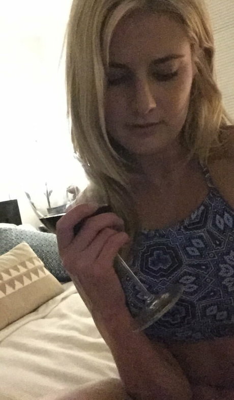 Ashley Bradley star picture