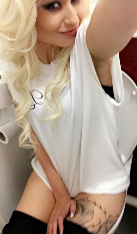 british blonde onlyfans free pics