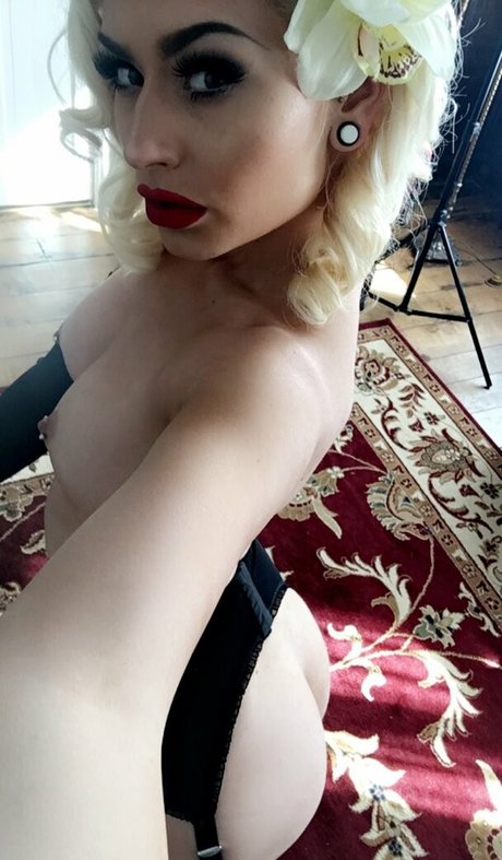 Romanie Smith pornstar nudes galleries