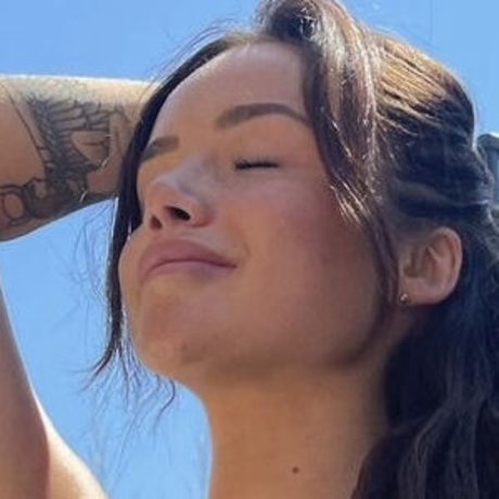 Victoria Mehault model hd galleries