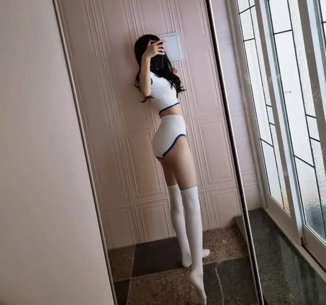 Lu luet high quality pornstar gallery