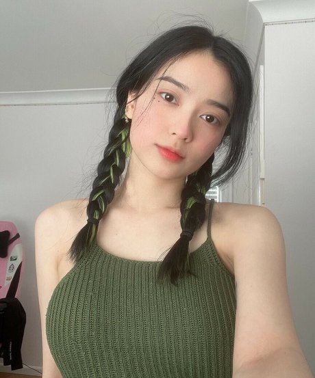 Vickie Bae perfect model picture