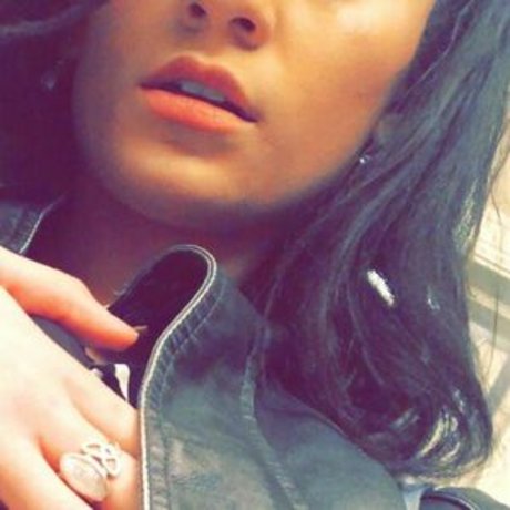 Paris Eike star exclusive img