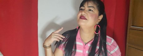 Janne Carvalho model top pictures