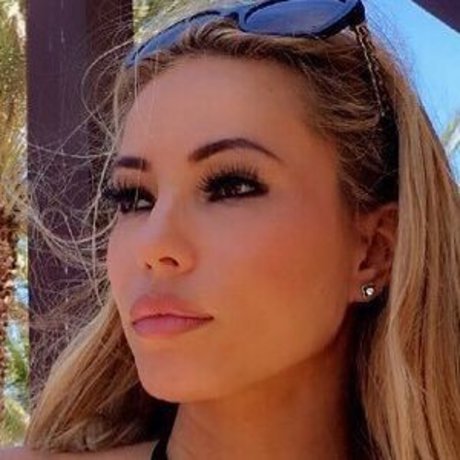 Maria Hering xxx pornstar photo