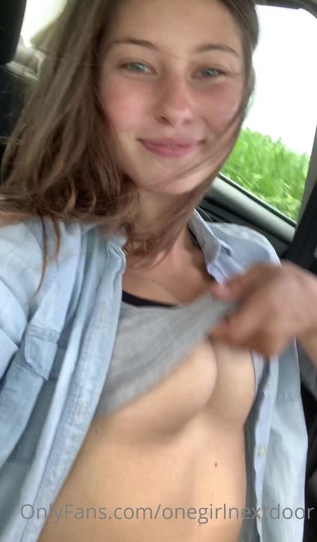 Makayla Bennett perfect pornstar pictures