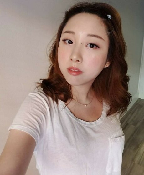 Starsmitten Celine sexy pornstar gallery