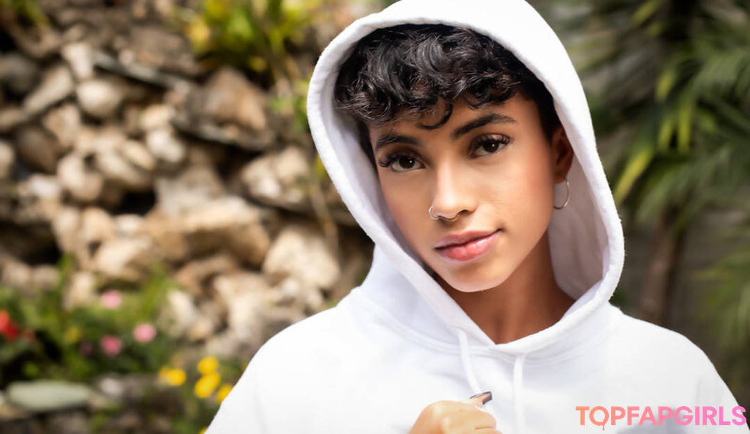 Alessandra Rodriguez pretty actress galleries