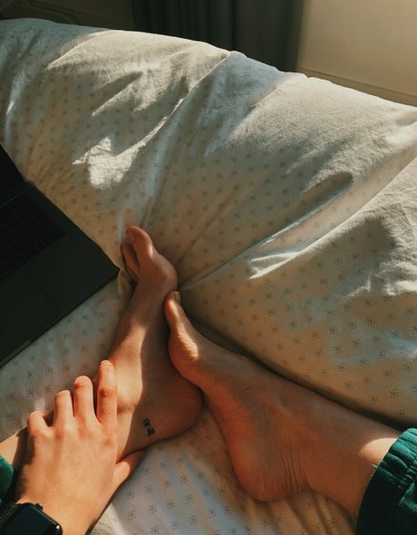 Ellbat adult model pics