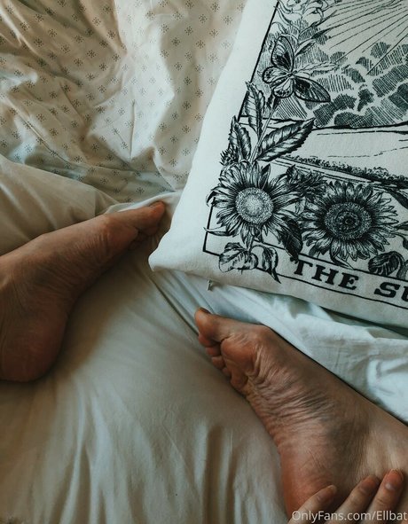 Ellbat high quality model pictures